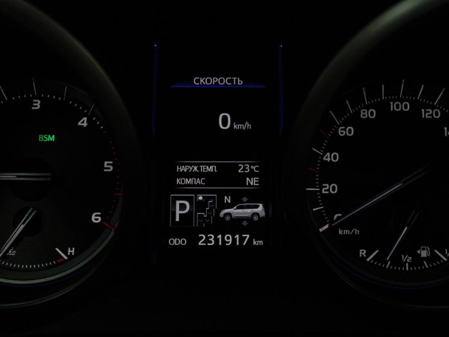 Toyota Land Cruiser Prado 150 Series Рестайлинг 1 Москва  - изображение 29