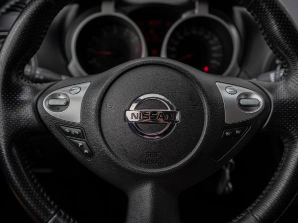 Nissan Juke I с пробегом 2011 года, цена 1 049 000 рублей, 136237 км, внедорожник, Автокод Объявления