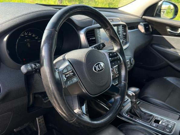 Kia Sorento III Prime Рестайлинг с пробегом 2018 года, цена 2 449 000 рублей, 253000 км, внедорожник, Автокод Объявления