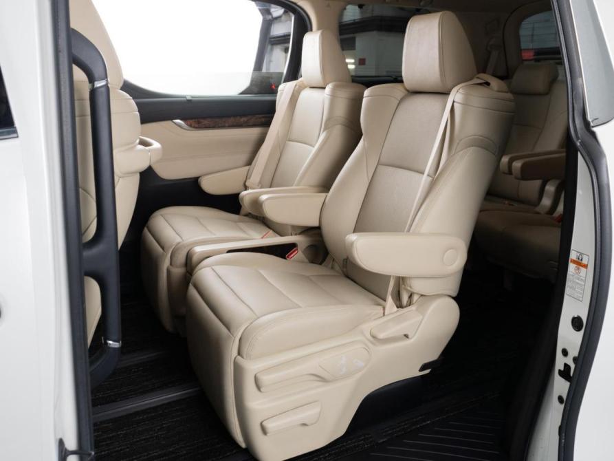 Toyota Alphard III Рестайлинг Тюмень  - изображение 12