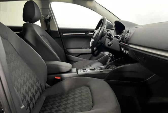 Audi A3 III (8V) с пробегом 2015 года, цена 1 450 000 рублей, 85782 км, хэтчбек, Автокод Объявления