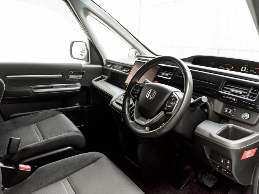 Honda Stepwgn V Рестайлинг Екатеринбург  - изображение 12