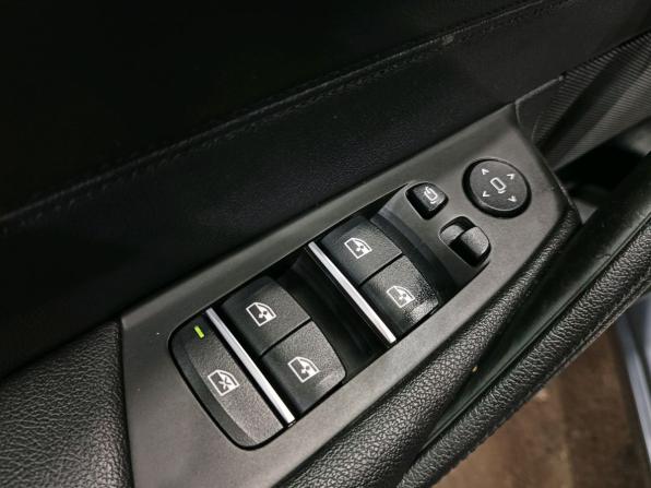 BMW 5 серии VII (G30/G31/G38) с пробегом 2017 года, цена 2 600 000 рублей, 160990 км, седан, Автокод Объявления