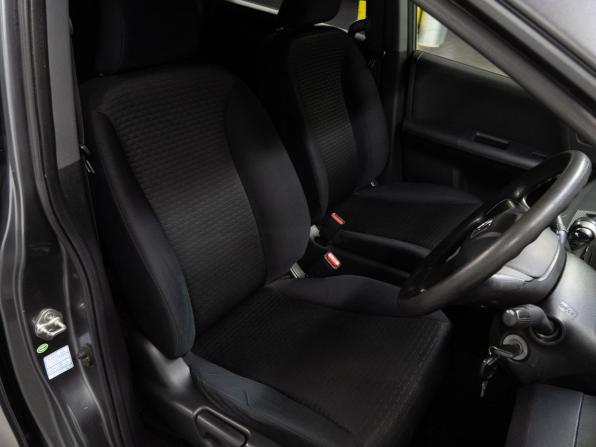 Honda Freed I с пробегом 2010 года, цена 864 000 рублей, 208480 км, компактвэн, Автокод Объявления