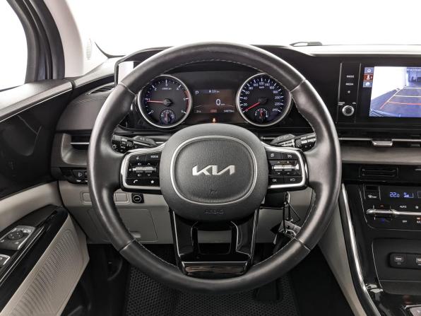 Kia Carnival IV с пробегом 2022 года, цена 4 200 000 рублей, 54797 км, минивэн, Автокод Объявления