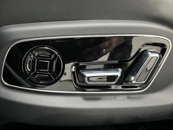 Audi A8 IV (D5) с пробегом 2018 года, цена 3 850 000 рублей, 240952 км, седан, Автокод Объявления