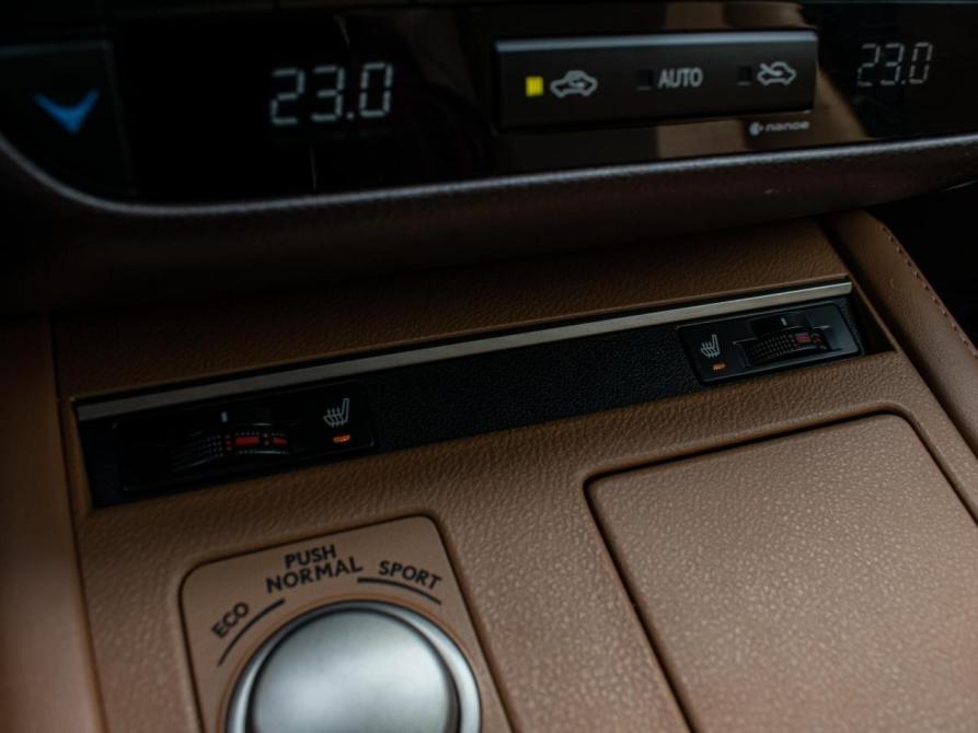 Lexus ES VI Рестайлинг Краснодар  - изображение 17