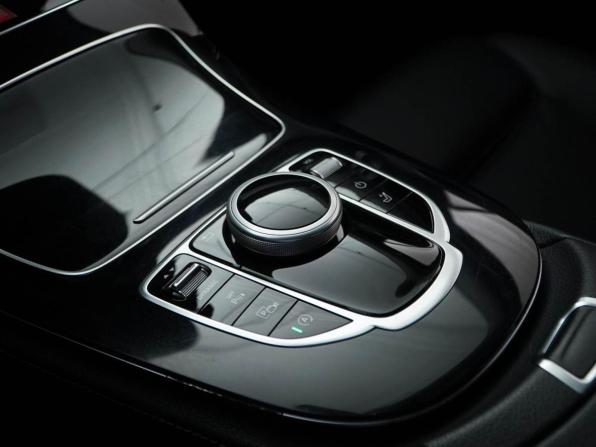 Mercedes-Benz E-Класс V (W213 S213 C238) с пробегом 2017 года, цена 2 351 055 рублей, 84474 км, универсал, Автокод Объявления