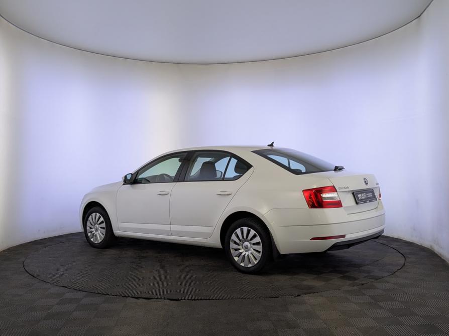 Skoda Octavia III (A7) Рестайлинг Москва  - изображение 7