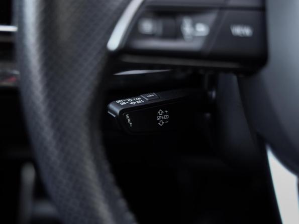 Audi Q8 I (4M) с пробегом 2019 года, цена 5 499 000 рублей, 105218 км, внедорожник, Автокод Объявления