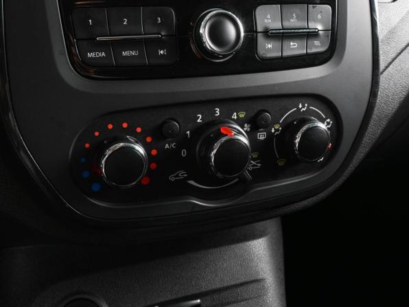 Renault Kaptur I с пробегом 2018 года, цена 1 279 000 рублей, 119842 км, внедорожник, Автокод Объявления