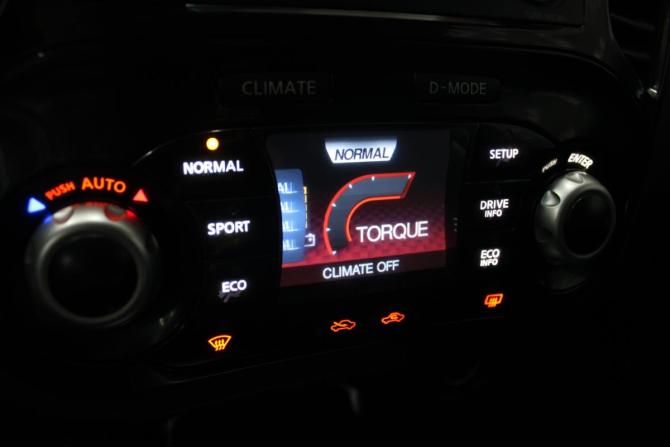 Nissan Juke I с пробегом 2014 года, цена 1 096 000 рублей, 138000 км, внедорожник, Автокод Объявления