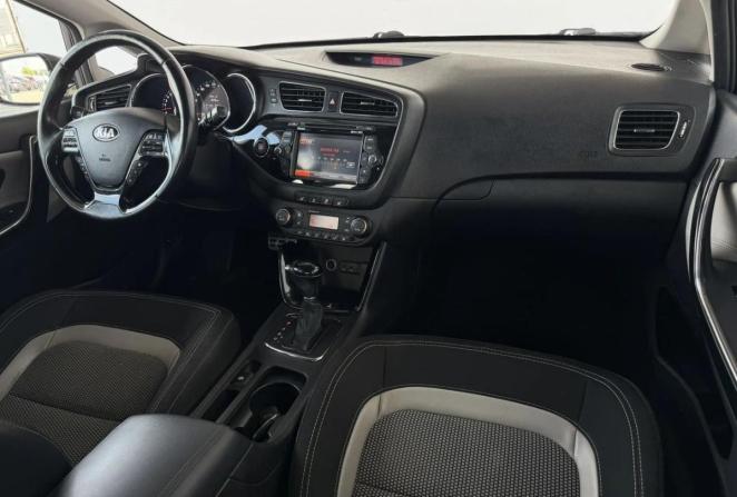 Kia Ceed II с пробегом 2013 года, цена 1 350 000 рублей, 172739 км, хэтчбек, Автокод Объявления