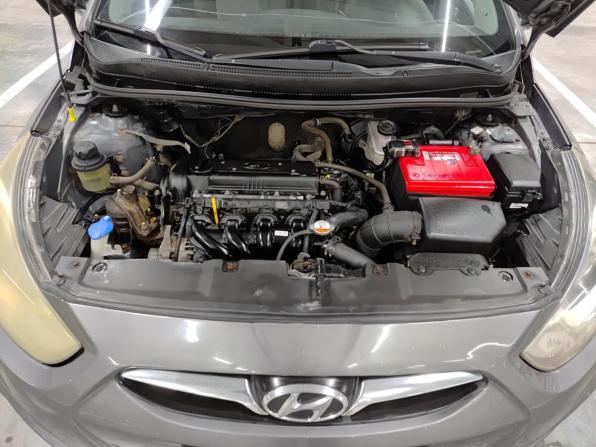 Hyundai Solaris I с пробегом 2013 года, цена 630 000 рублей, 183877 км, седан, Автокод Объявления