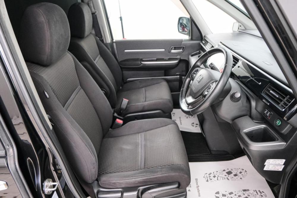 Honda Stepwgn V Красноярск  - изображение 8