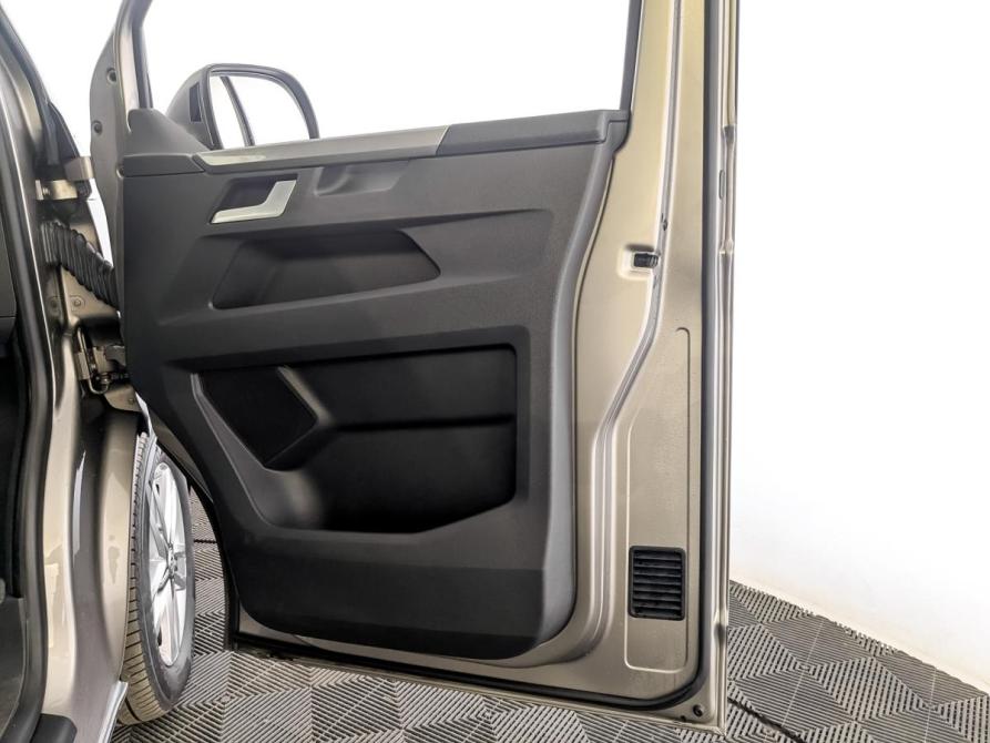 Volkswagen Multivan T6 Рестайлинг Москва  - изображение 25