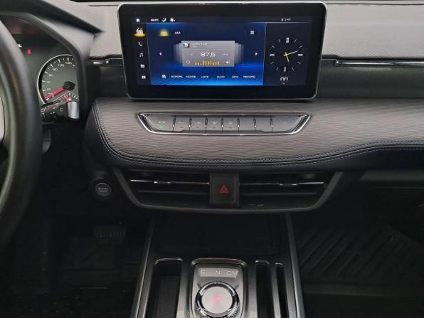Haval Jolion I с пробегом 2023 года, цена 1 798 000 рублей, 62056 км, внедорожник, Автокод Объявления