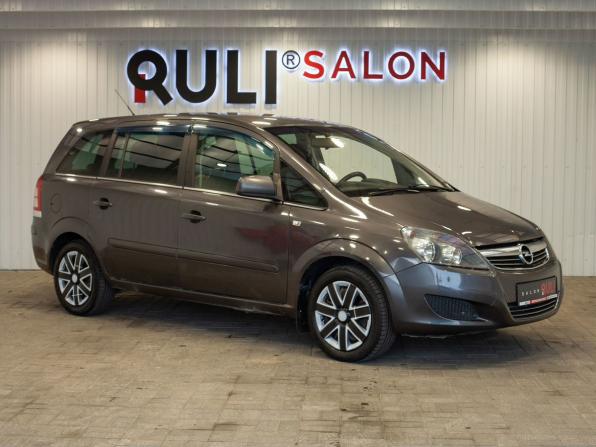 Opel Zafira B Рестайлинг с пробегом 2011 года, цена 740 000 рублей, 226704 км, компактвэн, Автокод Объявления