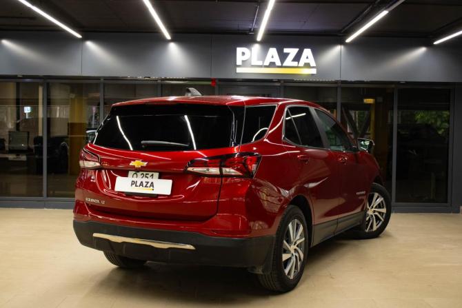 Chevrolet Equinox III Рестайлинг с пробегом 2022 года, цена 2 679 000 рублей, 30981 км, внедорожник, Автокод Объявления