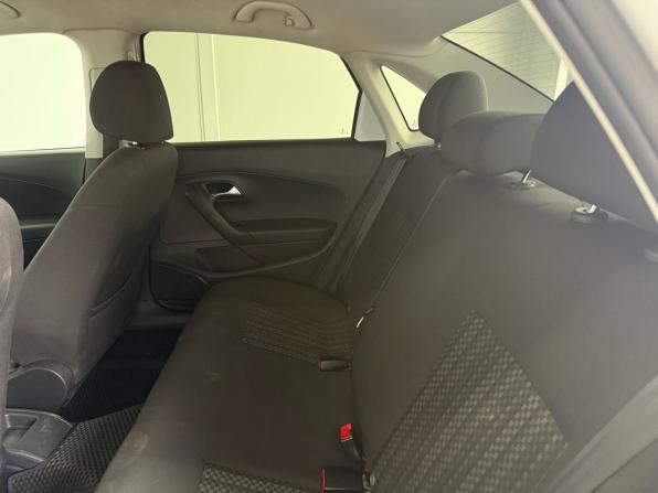 Volkswagen Polo V Рестайлинг с пробегом 2017 года, цена 739 000 рублей, 142788 км, седан, Автокод Объявления