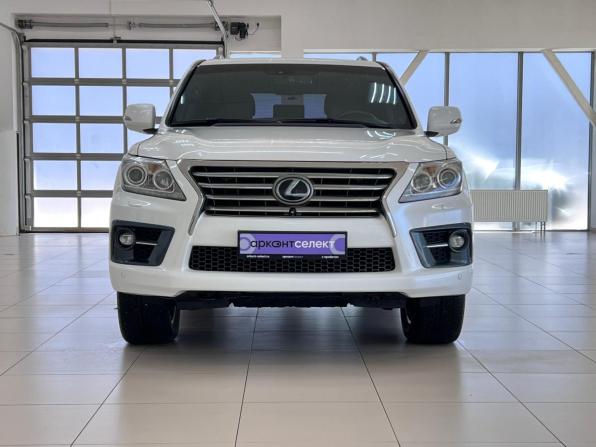 Lexus LX III Рестайлинг с пробегом 2014 года, цена 4 750 000 рублей, 211000 км, внедорожник, Автокод Объявления