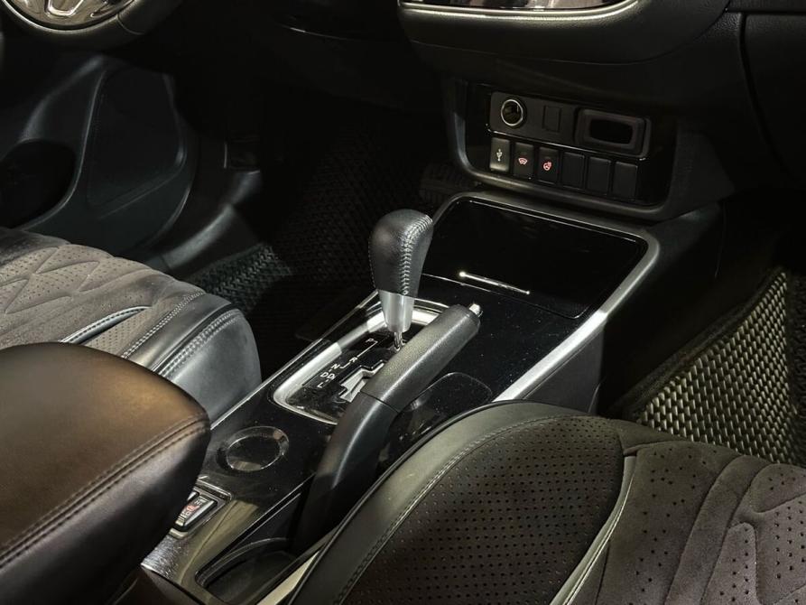Mitsubishi Outlander III Рестайлинг 3 Челябинск  - изображение 12