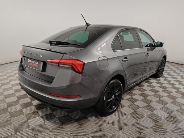 Skoda Rapid II с пробегом 2021 года, цена 1 699 000 рублей, 93121 км, лифтбек, Автокод Объявления