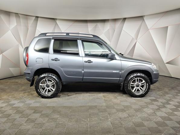 Chevrolet Niva I Рестайлинг с пробегом 2016 года, цена 529 000 рублей, 170220 км, внедорожник, Автокод Объявления