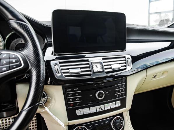 Mercedes-Benz CLS II (C218) Рестайлинг с пробегом 2015 года, цена 2 650 000 рублей, 171417 км, седан, Автокод Объявления