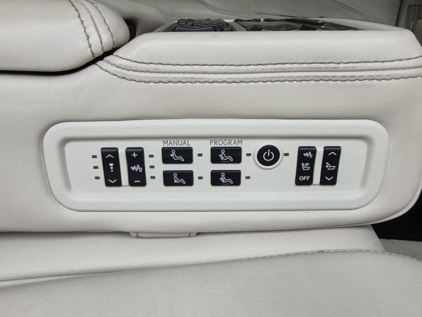 Lexus LS IV Рестайлинг 2 с пробегом 2013 года, цена 2 950 000 рублей, 182488 км, седан, Автокод Объявления