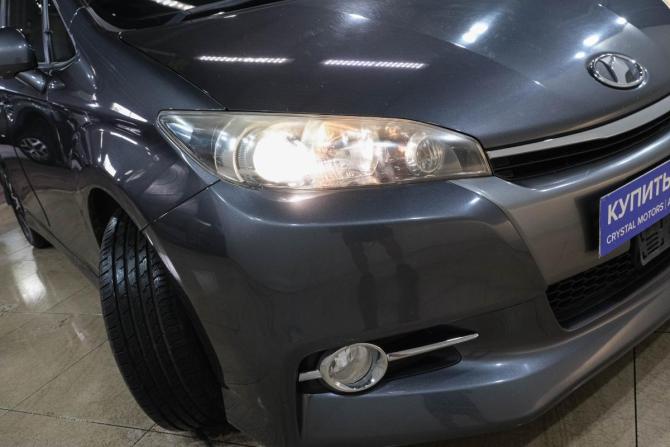 Toyota Wish II Рестайлинг с пробегом 2014 года, цена 1 699 000 рублей, 84000 км, минивэн, Автокод Объявления