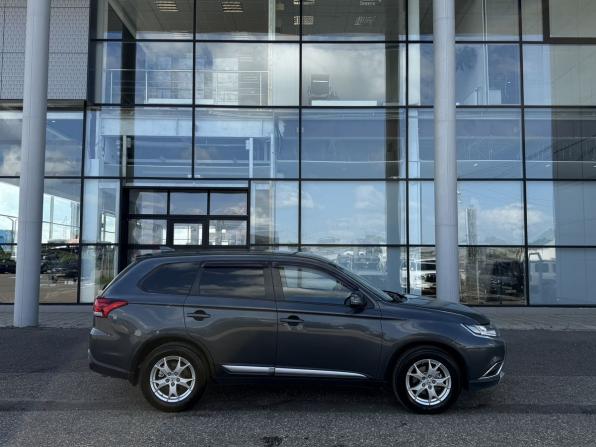 Mitsubishi Outlander III Рестайлинг 2 с пробегом 2017 года, цена 1 890 000 рублей, 119739 км, внедорожник, Автокод Объявления