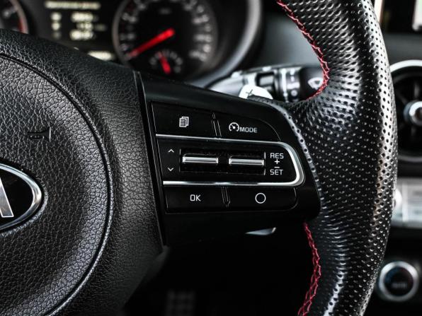 Kia Stinger I с пробегом 2018 года, цена 2 329 000 рублей, 238856 км, лифтбек, Автокод Объявления