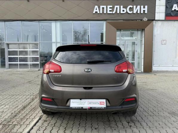 Kia Ceed II с пробегом 2015 года, цена 1 230 000 рублей, 180811 км, хэтчбек, Автокод Объявления