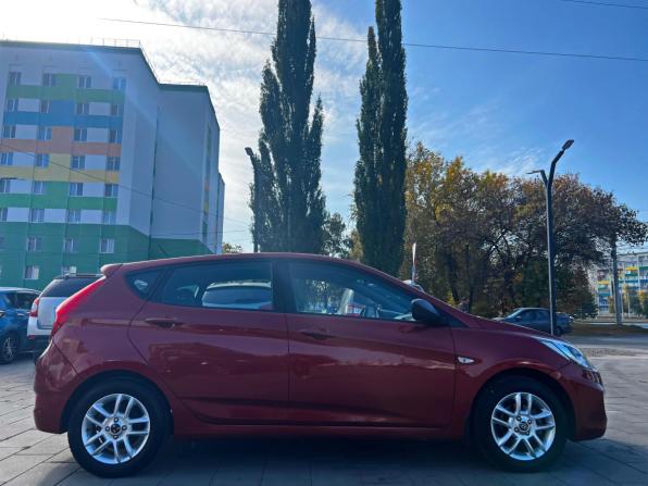 Hyundai Solaris I с пробегом 2012 года, цена 707 800 рублей, 185985 км, хэтчбек, Автокод Объявления
