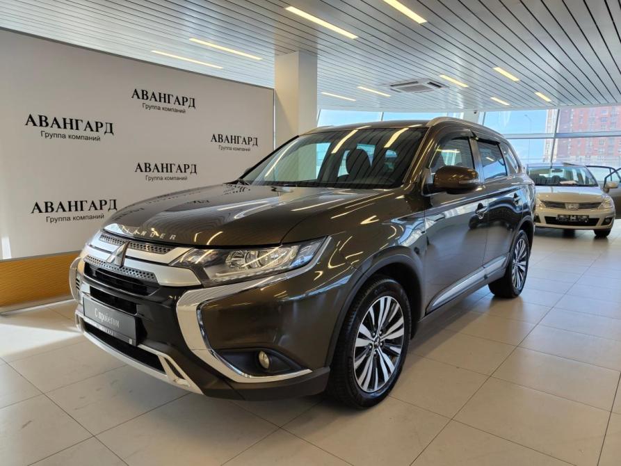 Mitsubishi Outlander III Рестайлинг 3 Санкт-Петербург  - изображение 1