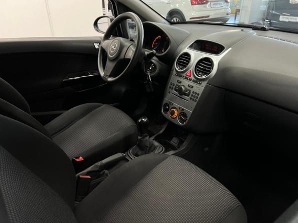 Opel Corsa D Рестайлинг II с пробегом 2013 года, цена 549 000 рублей, 104904 км, хэтчбек, Автокод Объявления