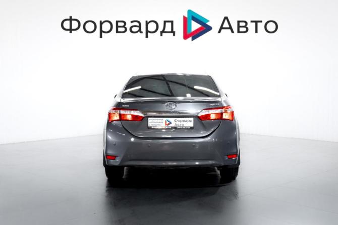 Toyota Corolla XI (E160 E170 E180) с пробегом 2013 года, цена 1 199 000 рублей, 289000 км, седан, Автокод Объявления