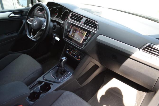 Volkswagen Tiguan II Рестайлинг с пробегом 2021 года, цена 2 480 000 рублей, 102990 км, внедорожник, Автокод Объявления