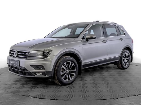Volkswagen Tiguan II с пробегом 2018 года, цена 2 720 000 рублей, 89711 км, внедорожник, Автокод Объявления