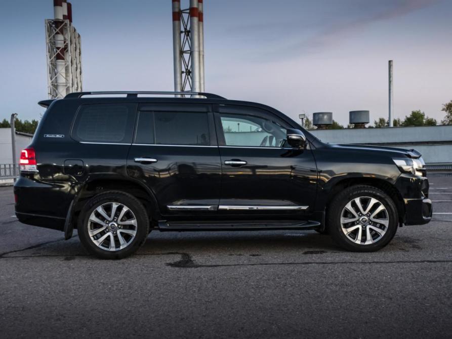 Toyota Land Cruiser 200 Series Рестайлинг 2 Москва  - изображение 4