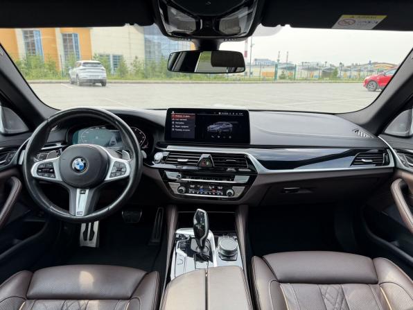 BMW 5 серии VII (G30/G31/G38) Рестайлинг с пробегом 2021 года, цена 8 300 000 рублей, 28049 км, седан, Автокод Объявления