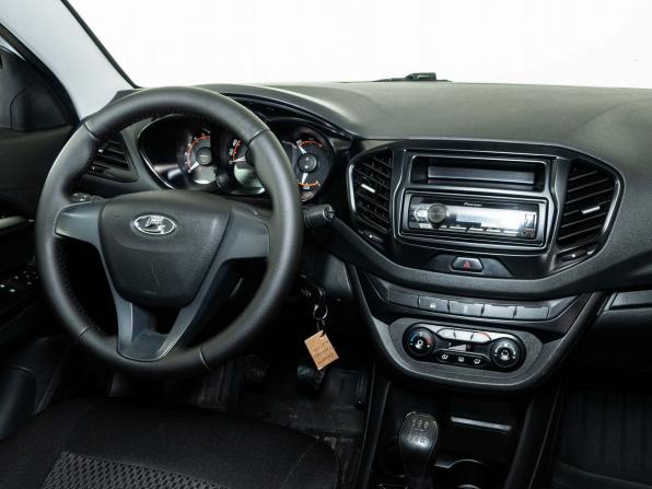 Lada (ВАЗ) Vesta I с пробегом 2020 года, цена 877 000 рублей, 116376 км, седан, Автокод Объявления
