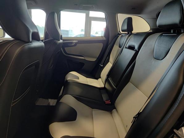 Volvo XC60 I Рестайлинг с пробегом 2015 года, цена 2 110 000 рублей, 234934 км, внедорожник, Автокод Объявления