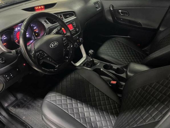 Kia Ceed II с пробегом 2013 года, цена 894 400 рублей, 185308 км, хэтчбек, Автокод Объявления