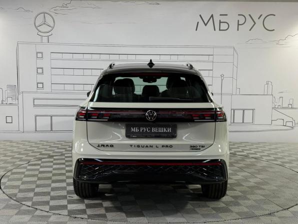 Volkswagen Tiguan III (China Market) с пробегом 2026 года, цена 5 100 000 рублей, 18 км, внедорожник, Автокод Объявления