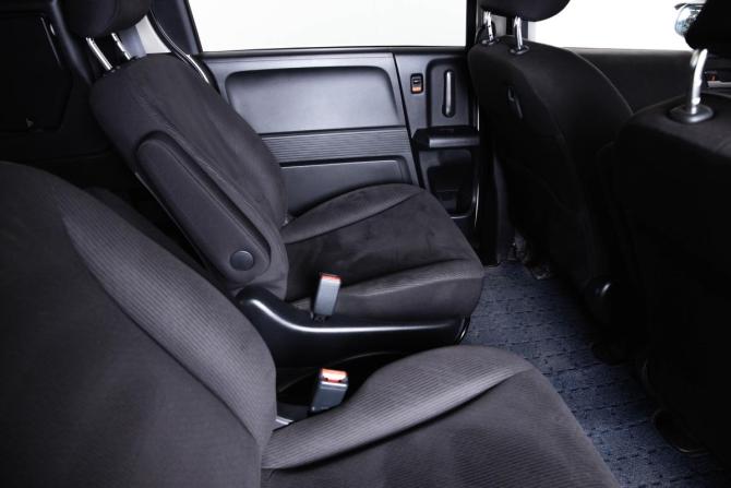 Honda Freed I с пробегом 2011 года, цена 1 229 000 рублей, 150700 км, компактвэн, Автокод Объявления