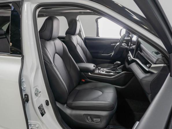 Toyota Highlander IV (XU70) с пробегом 2026 года, цена 5 509 000 рублей, 30 км, внедорожник, Автокод Объявления
