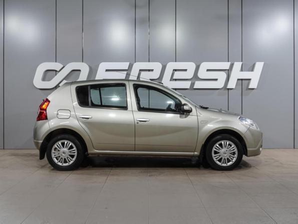 Renault Sandero I с пробегом 2013 года, цена 749 000 рублей, 69638 км, хэтчбек, Автокод Объявления