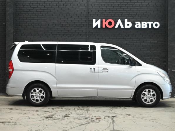Hyundai Grand Starex I с пробегом 2010 года, цена 1 500 000 рублей, 146078 км, минивэн, Автокод Объявления
